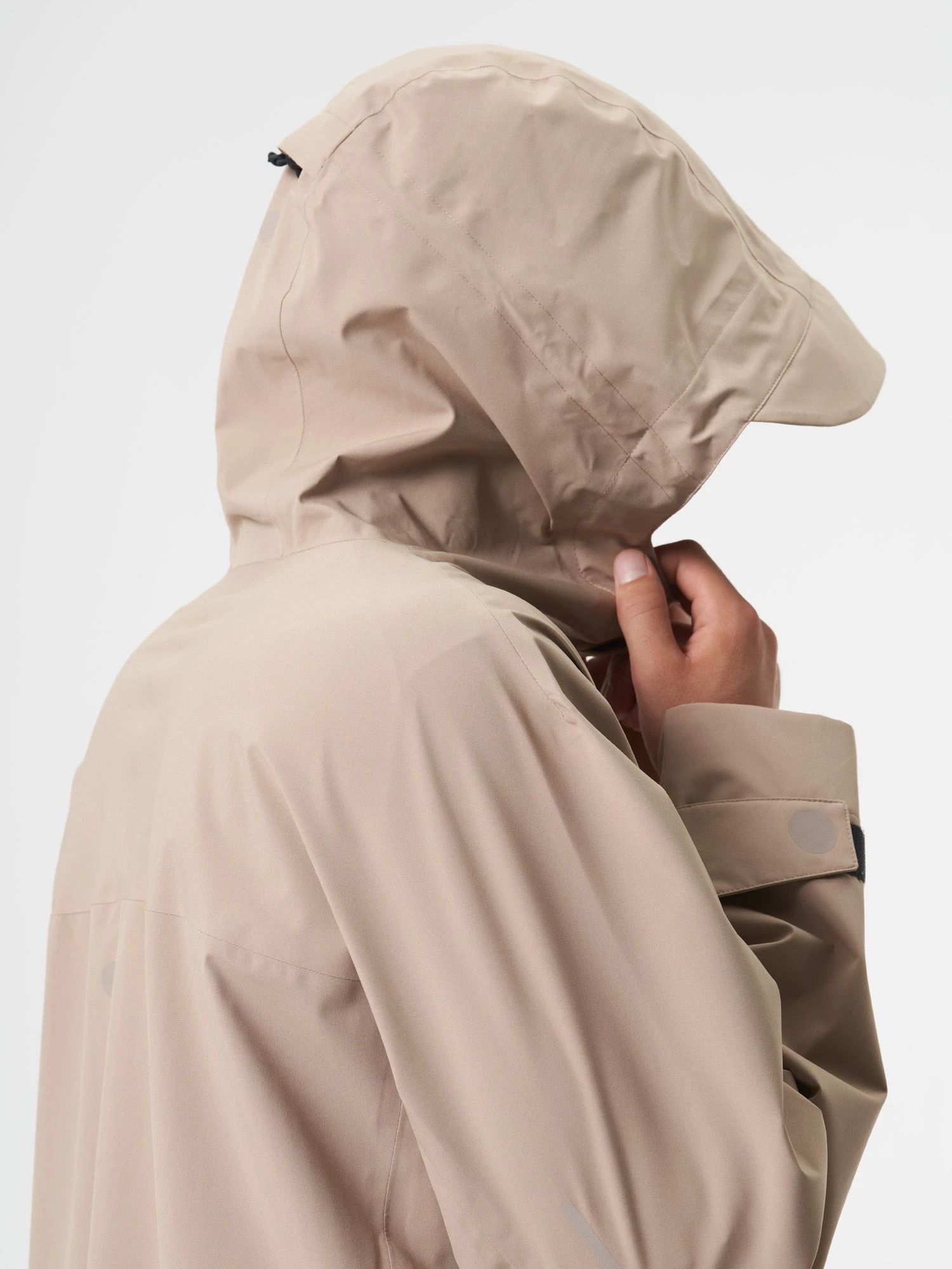 Pinqponq Aestech Rain Parka - Caramel Khaki (Unisex) 15 Pinqponq Aestech Rain Parka - Caramel Khaki (Unisex) – Bild 13