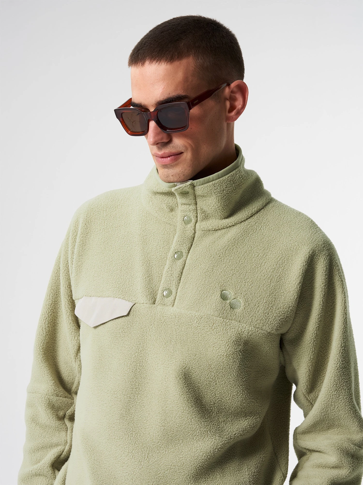 Pinqponq Fleece Pullover - Reed Olive (Unisex) 5 Pinqponq Fleece Pullover - Reed Olive (Unisex) – Bild 3