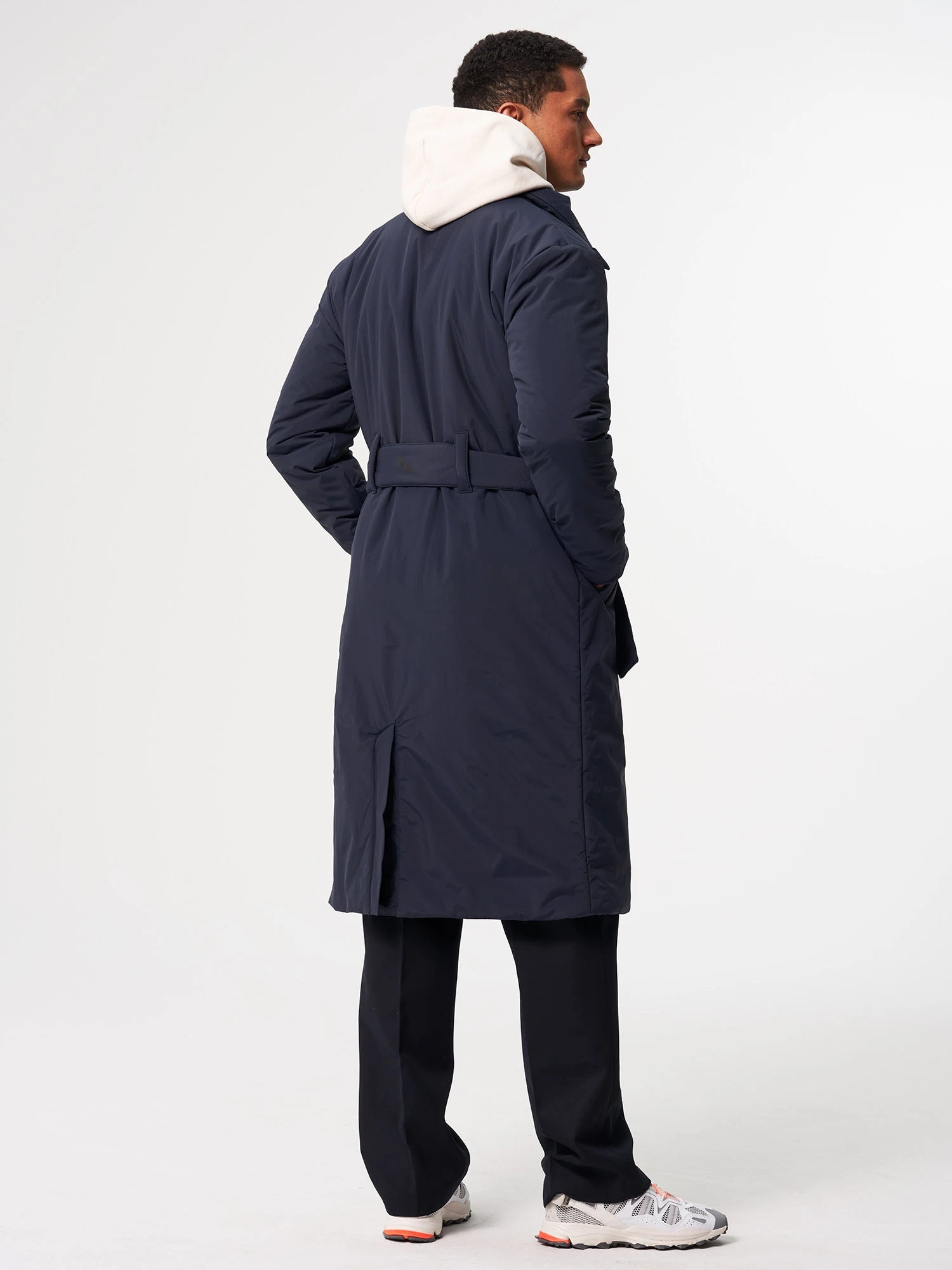 Pinqponq Padded Trench Coat - Fjord Navy (Unisex) 6 Pinqponq Padded Trench Coat - Fjord Navy (Unisex) – Bild 4