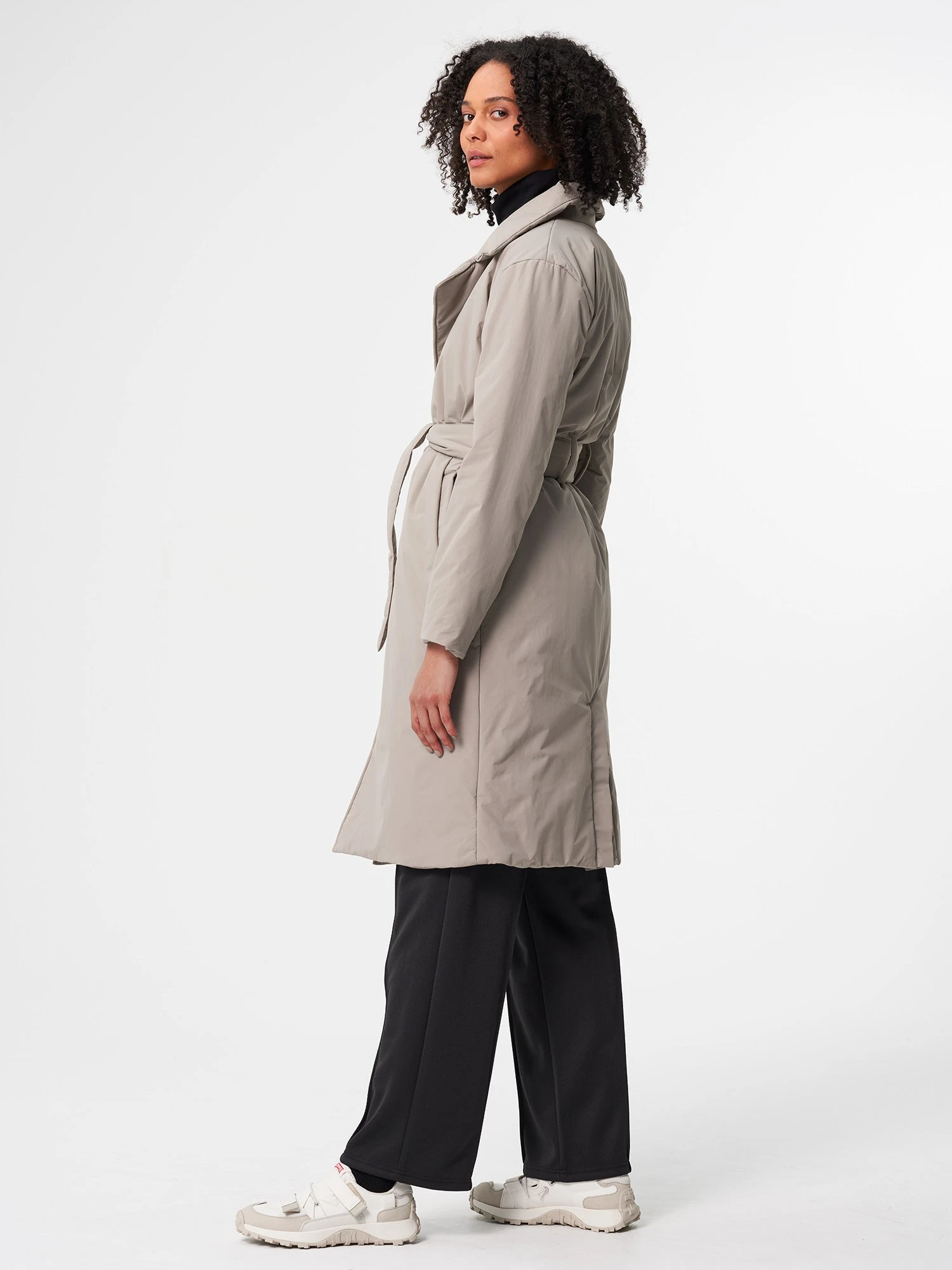 Pinqponq Padded Trench Coat - Cement Taupe (Unisex) 4 Pinqponq Padded Trench Coat - Cement Taupe (Unisex) – Bild 2