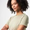Pinqponq T-Shirt TENCEL™ - Wooden Olive (Female) 2 Pinqponq T-Shirt TENCEL™ - Wooden Olive (Female) -Mode Verkauf PPC TTW 001 20136 pinqponq Tshirt Tencel Cotton Women Tone Wooden Olive 53