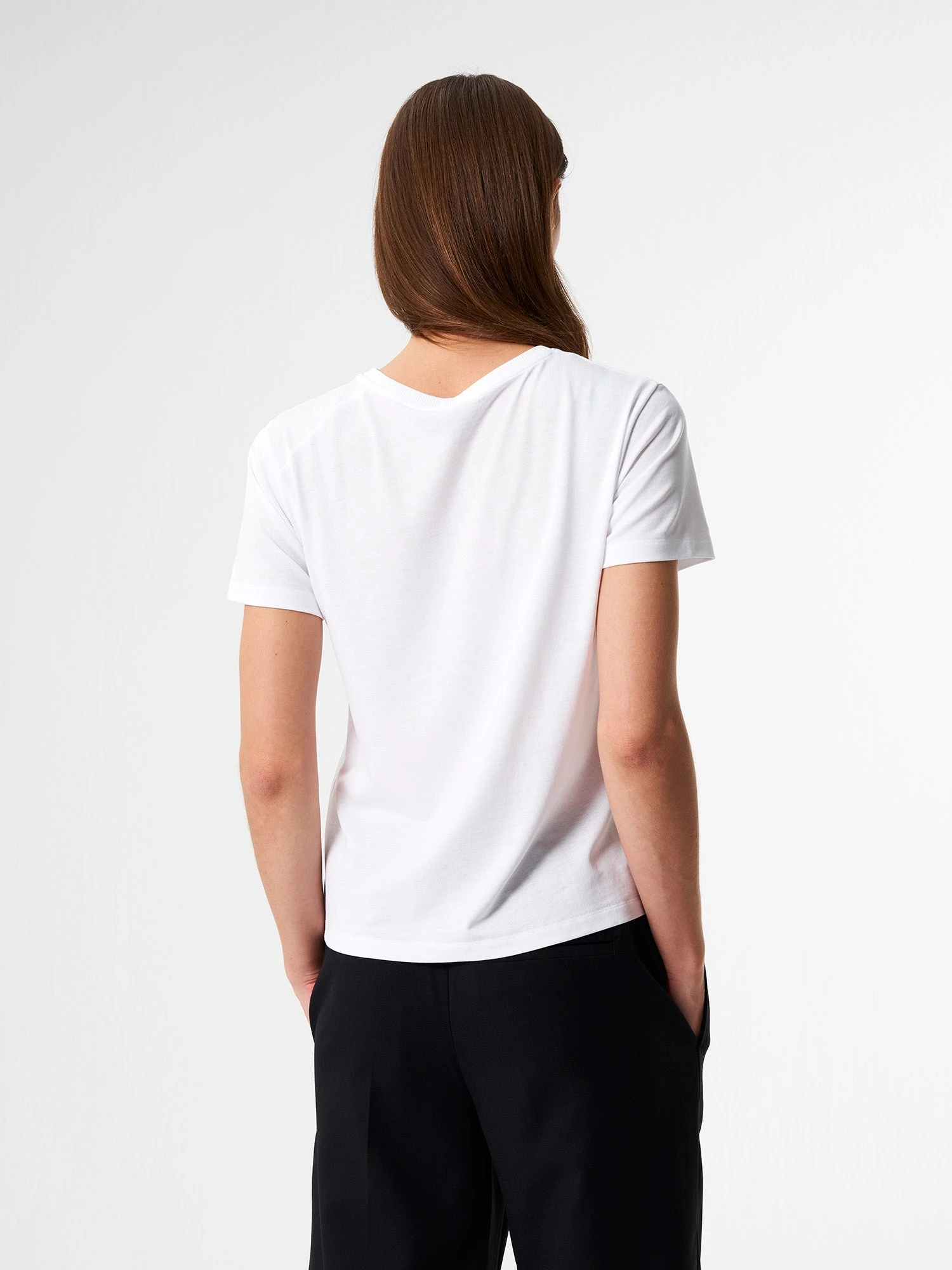 Pinqponq T-Shirt TENCEL™ - Wooden White (Female) 4 Pinqponq T-Shirt TENCEL™ - Wooden White (Female) – Bild 2